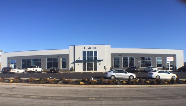 140 Eileen Way, Syosset, NY for lease - Primary Photo - Image 1 of 2