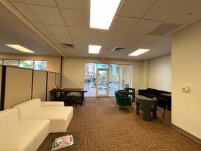 4290 Professional Center Dr, Palm Beach Gardens, FL for lease Interior Photo- Image 2 of 13