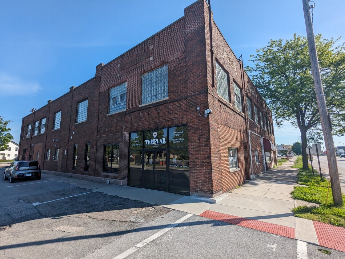 603 Detroit St, La Porte, IN for lease Building Photo- Image 1 of 23