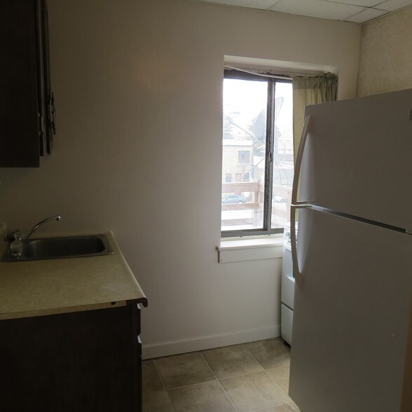 174 E Flaming Way, Green River, WY 82935