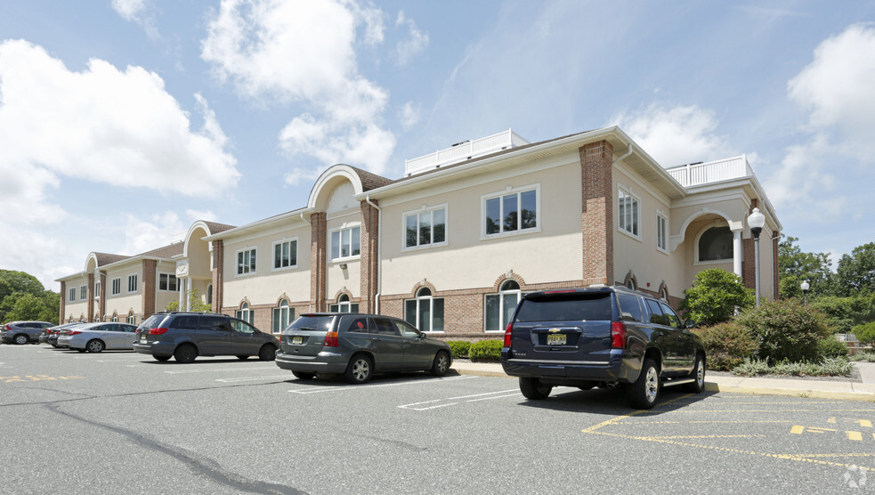 3350 State Route 138, Wall, NJ for lease - Building Photo - Image 2 of 8