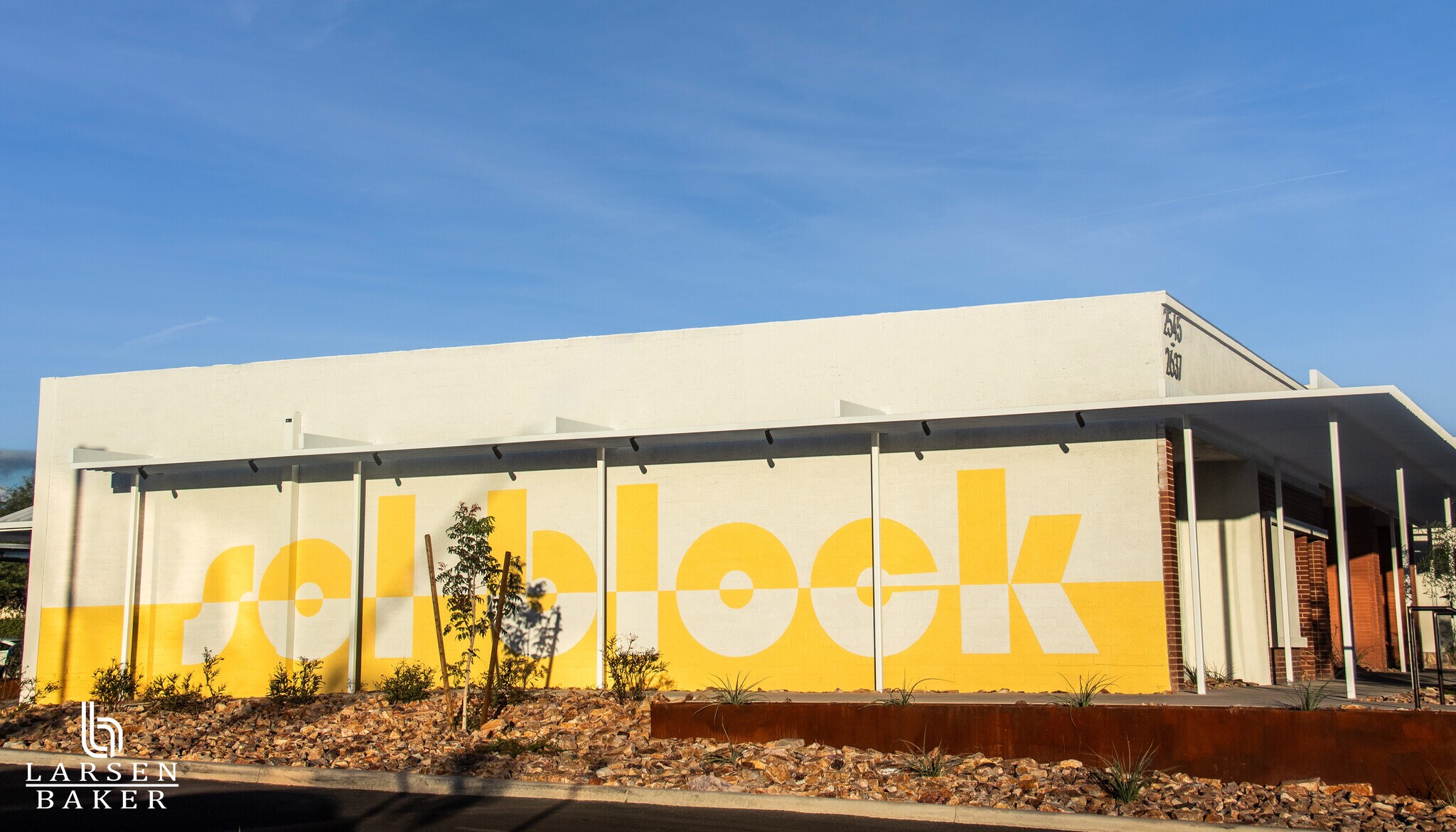 2627 E Broadway Blvd, Tucson, AZ for lease Building Photo- Image 1 of 23