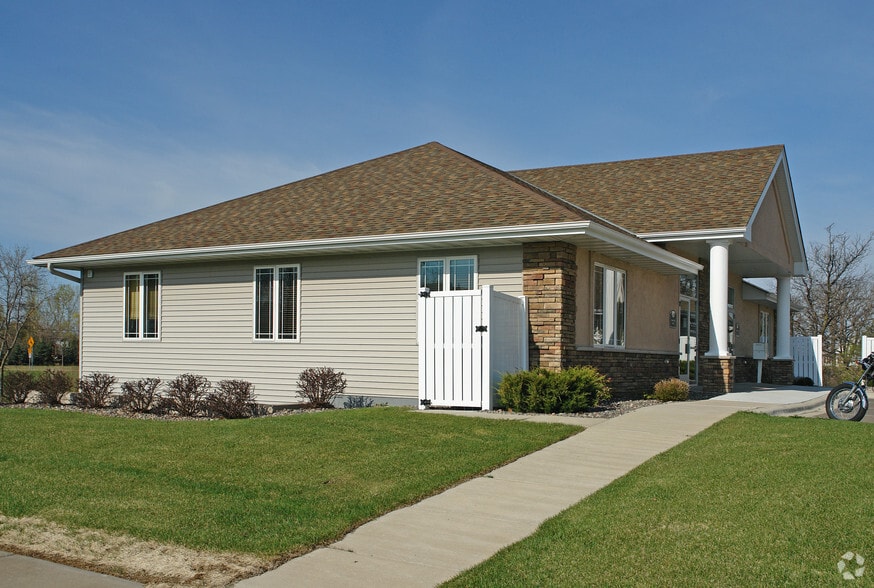 4503 Allendale Dr, White Bear Lake Township, MN 55127 | LoopNet