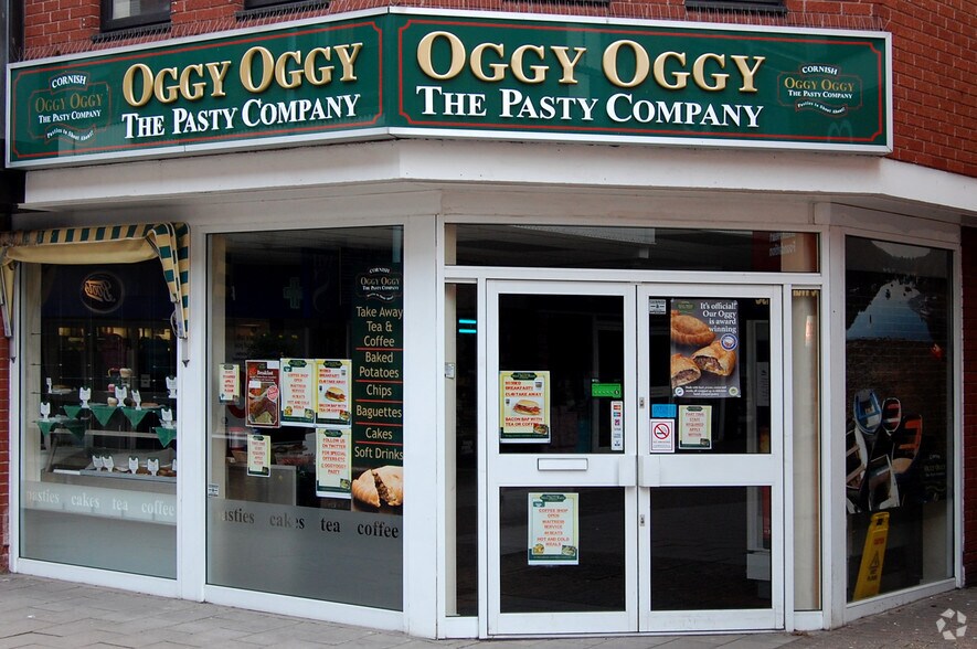 26-30 Chapel St, Exmouth for sale - Building Photo - Image 2 of 3