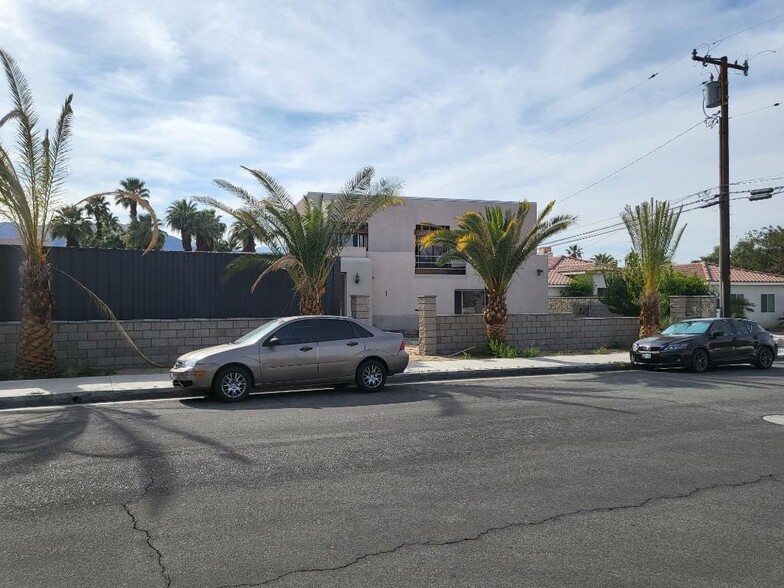 74330 Alessandro Dr, Palm Desert, CA for sale - Building Photo - Image 2 of 11