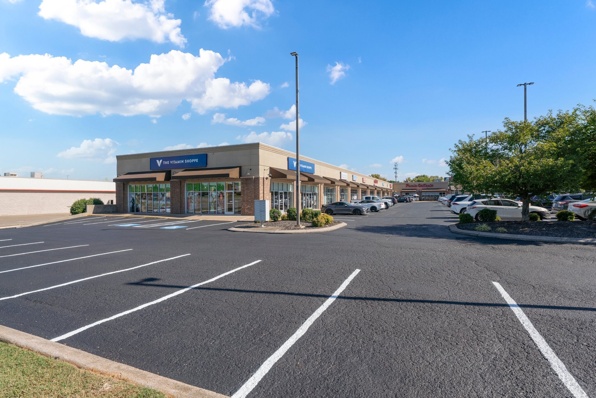 2800 Scottsville Rd, Bowling Green, KY for lease Building Photo- Image 1 of 4