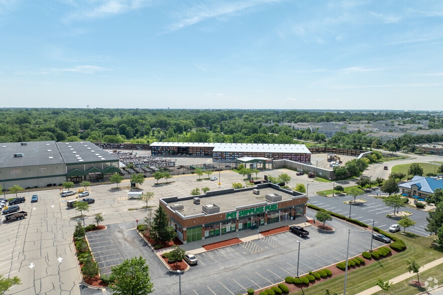 270 N Bolingbrook Dr, Bolingbrook, IL for sale - Building Photo - Image 3 of 5