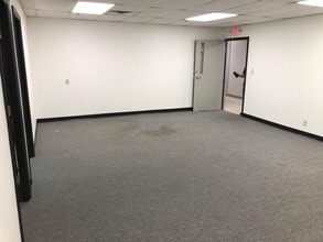 1161 Murfreesboro Rd, Nashville, TN for lease Interior Photo- Image 2 of 3