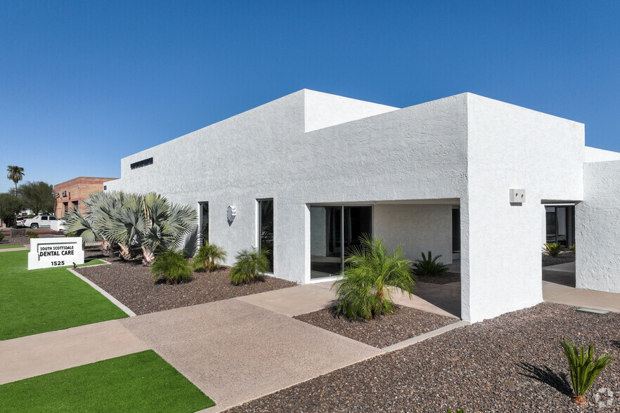 1525 N Granite Reef Rd, Scottsdale, AZ for sale - Building Photo - Image 3 of 23