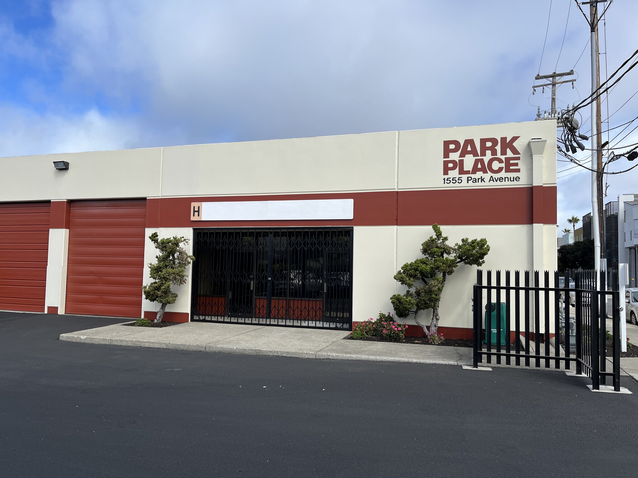 1555 Park Ave, Emeryville, CA for lease Building Photo- Image 1 of 6