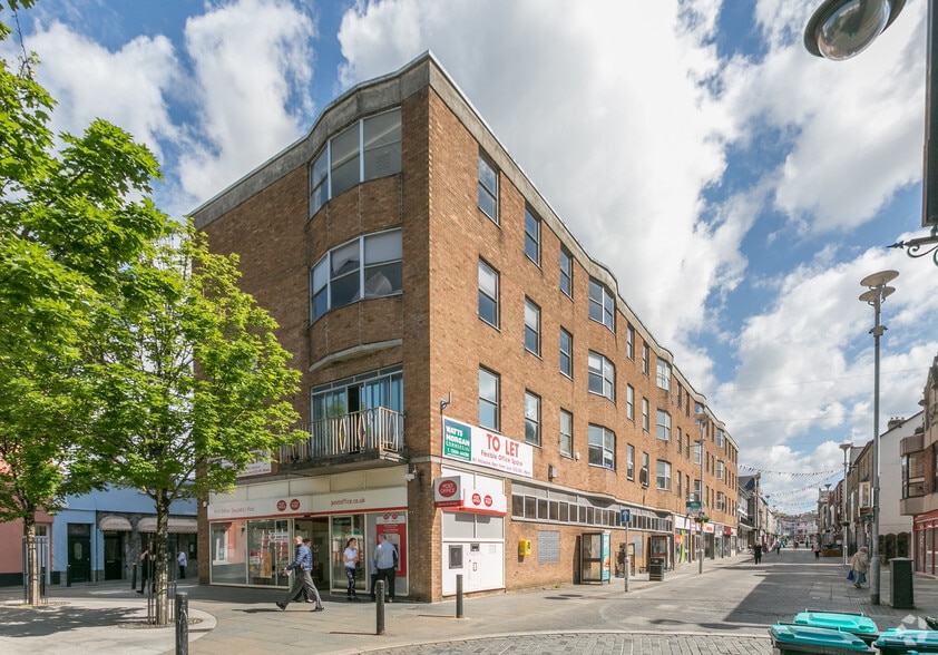 1-6 Wyndham St, Bridgend for sale - Building Photo - Image 1 of 1