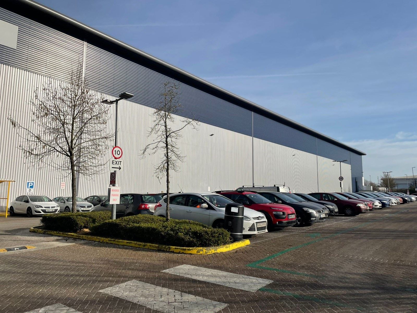 Boundary Way, Hemel Hempstead for sale Building Photo- Image 1 of 1