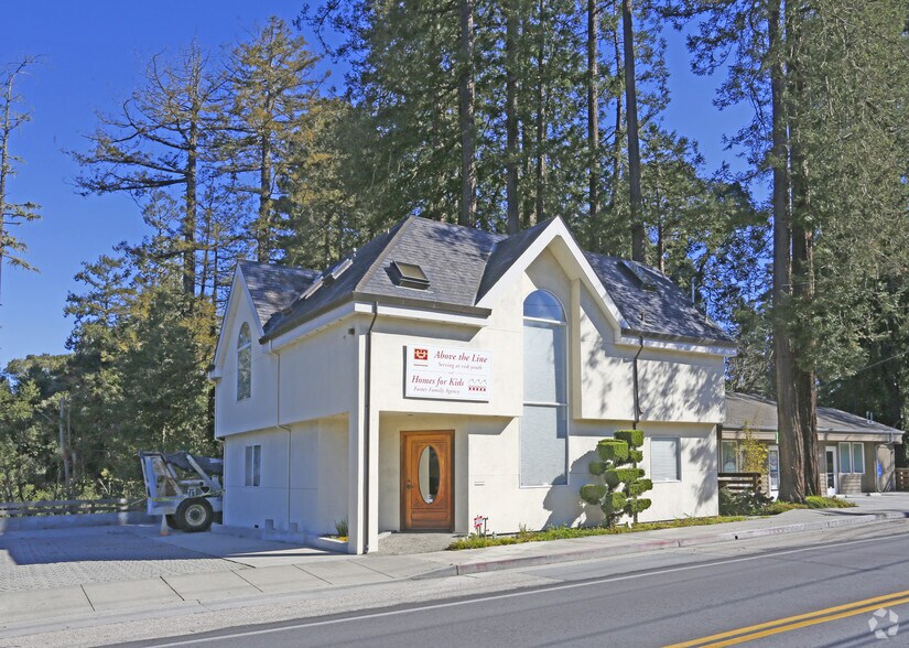 9081 Soquel Dr, Aptos, CA 95003