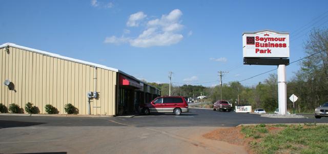 500 Maryville Hwy, Seymour, TN for sale - Primary Photo - Image 1 of 1