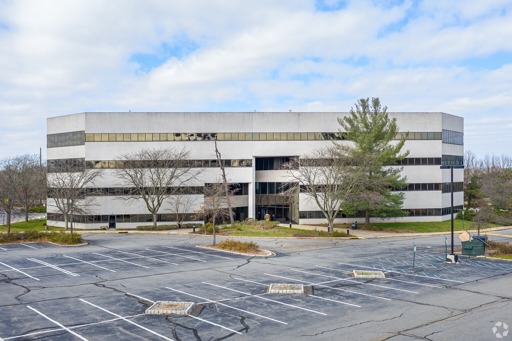 399 Campus Dr, Somerset, NJ 08873 SOMERSET OFFICE CENTER