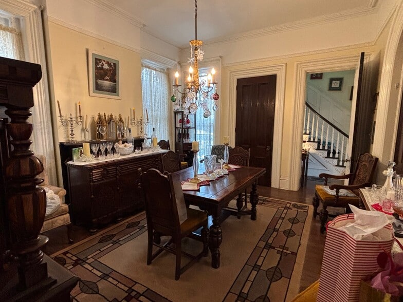 760 Ellicott St, Buffalo, NY for sale - Interior Photo - Image 3 of 22