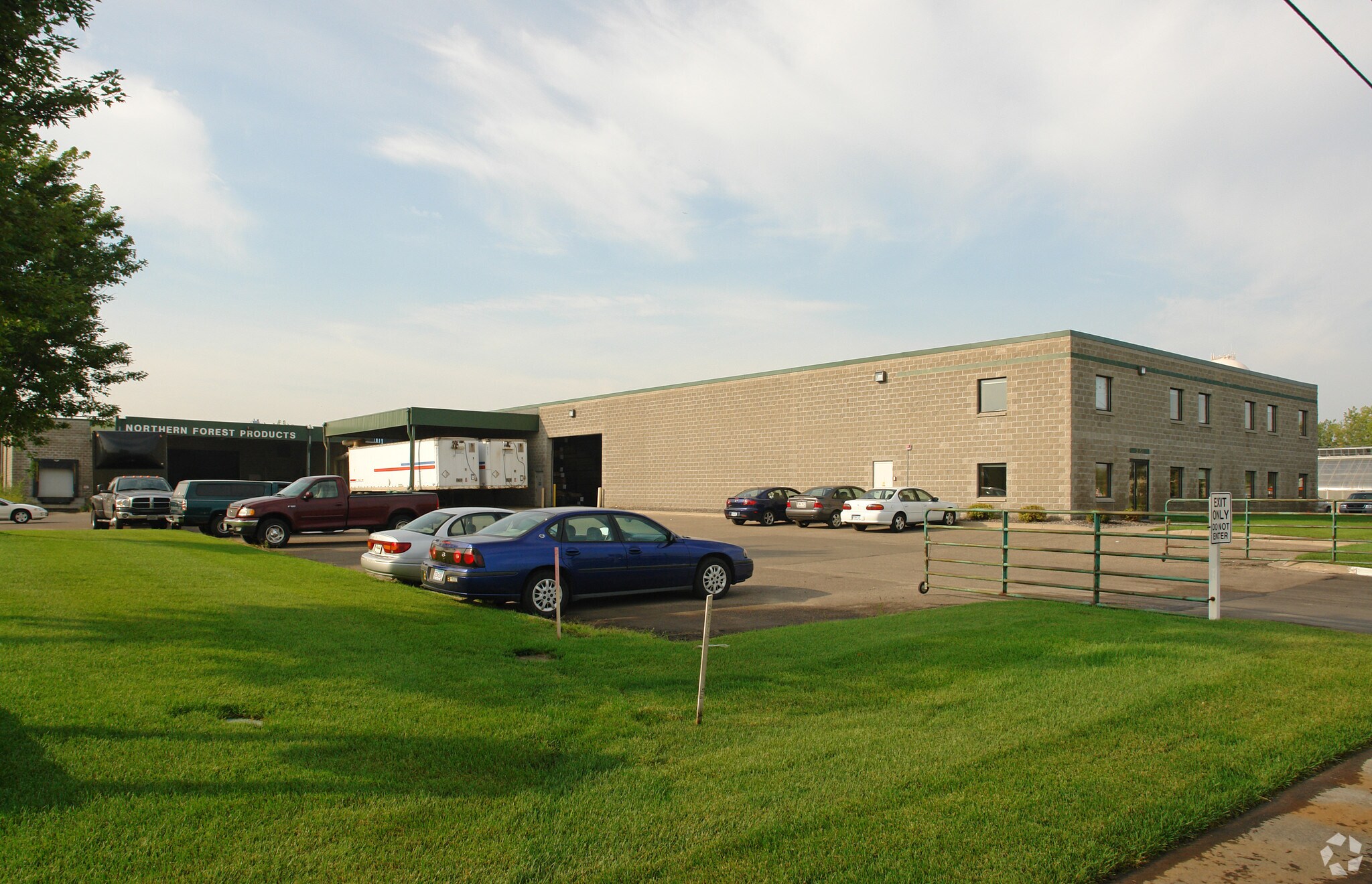 2050 Main St, Centerville, MN for sale Primary Photo- Image 1 of 1