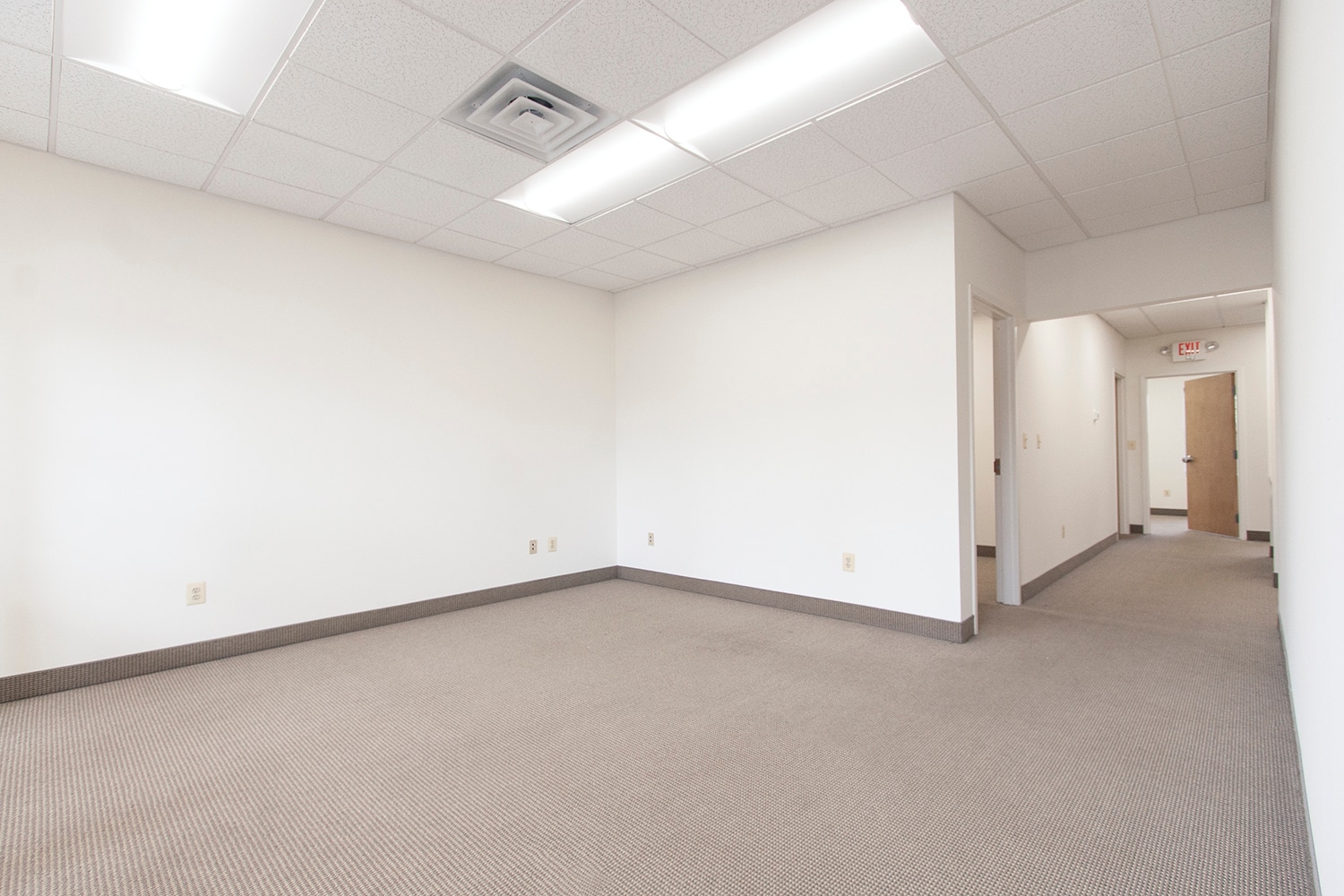 3322 Us Highway 22, Branchburg, NJ for lease Interior Photo- Image 1 of 11