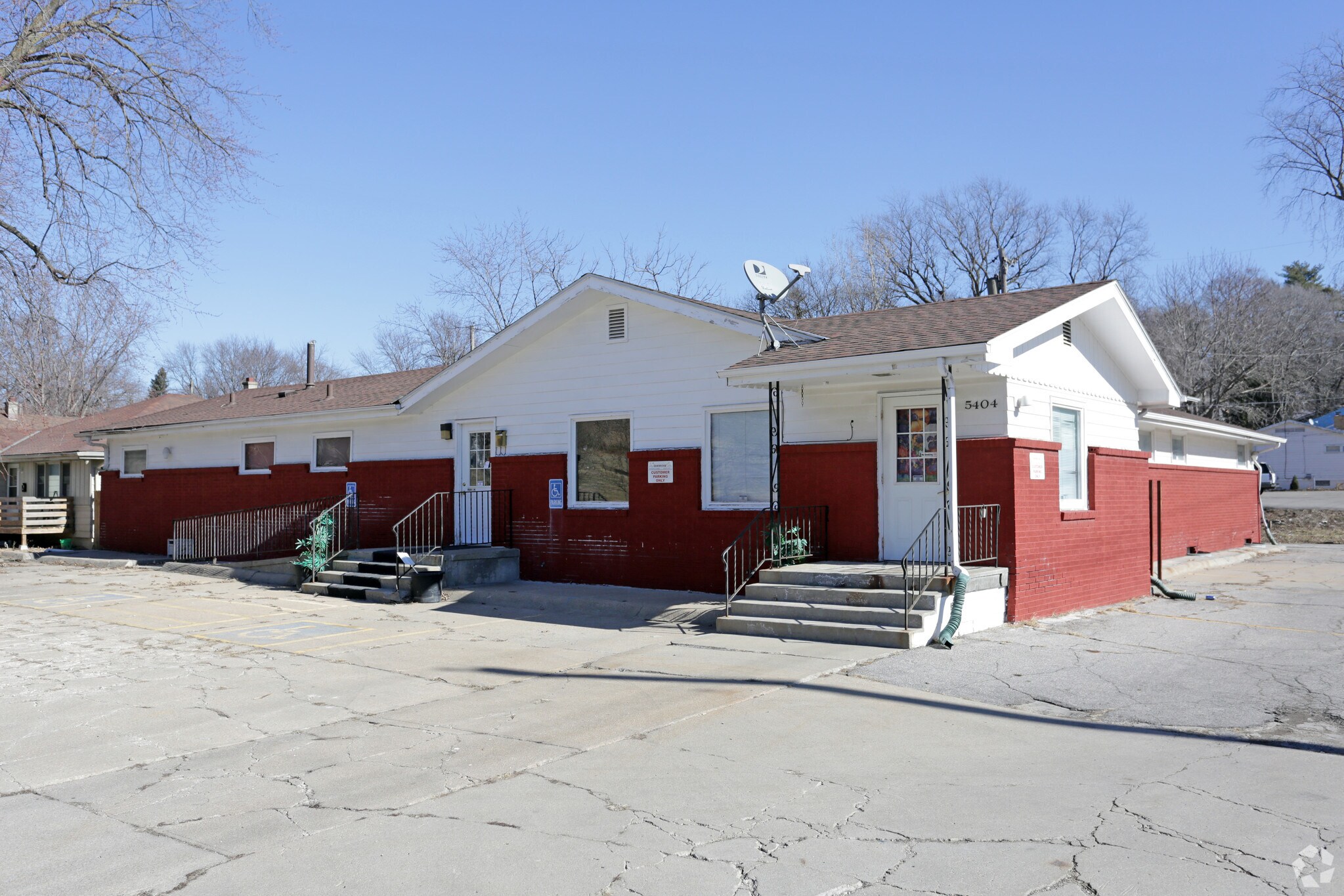 5404-5408 Ames Ave, Omaha, NE for sale Primary Photo- Image 1 of 1