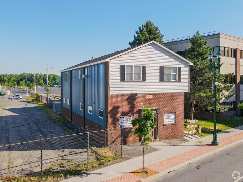 1443 Erie Blvd, Schenectady, NY for sale - Primary Photo - Image 1 of 1