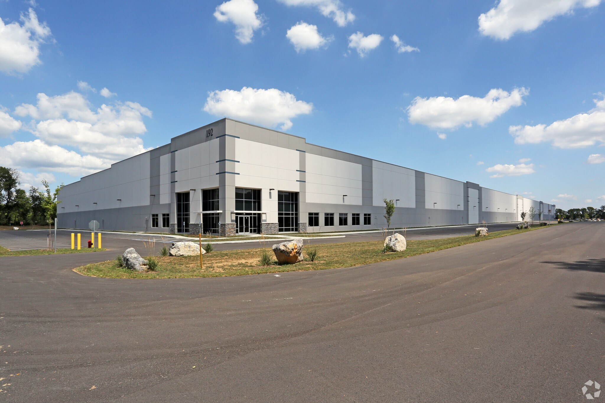 192 Kost Rd, Carlisle, PA for sale Primary Photo- Image 1 of 1