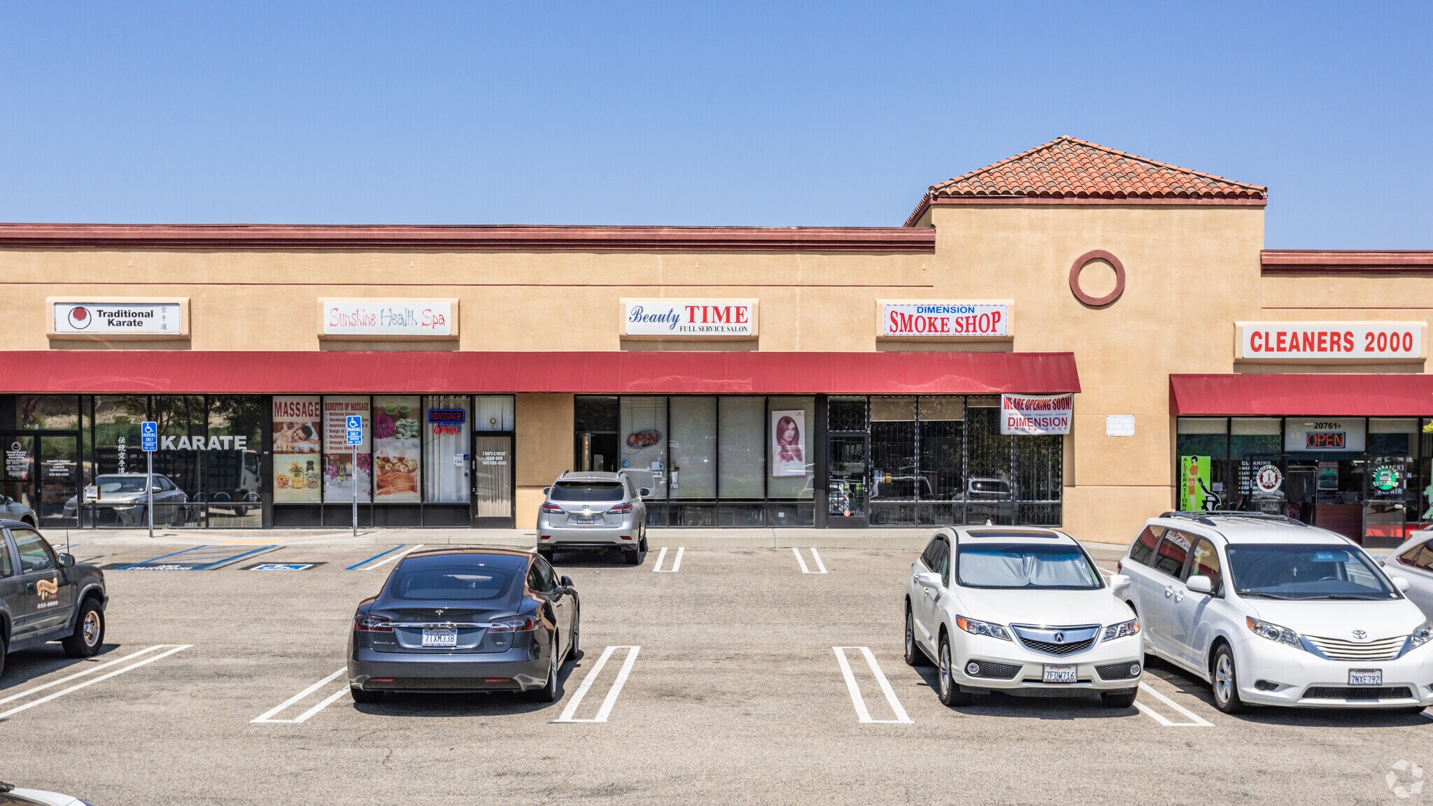 20761 Lake Forest Dr, Lake Forest, CA 92630 Lake Forest Center