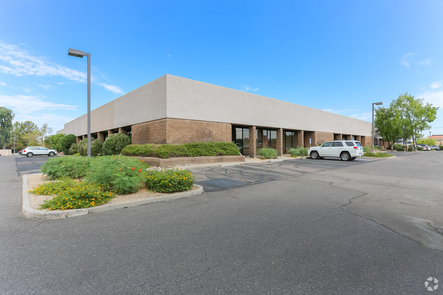 21630 N 19th Ave, Phoenix, AZ for lease - Building Photo - Image 3 of 5