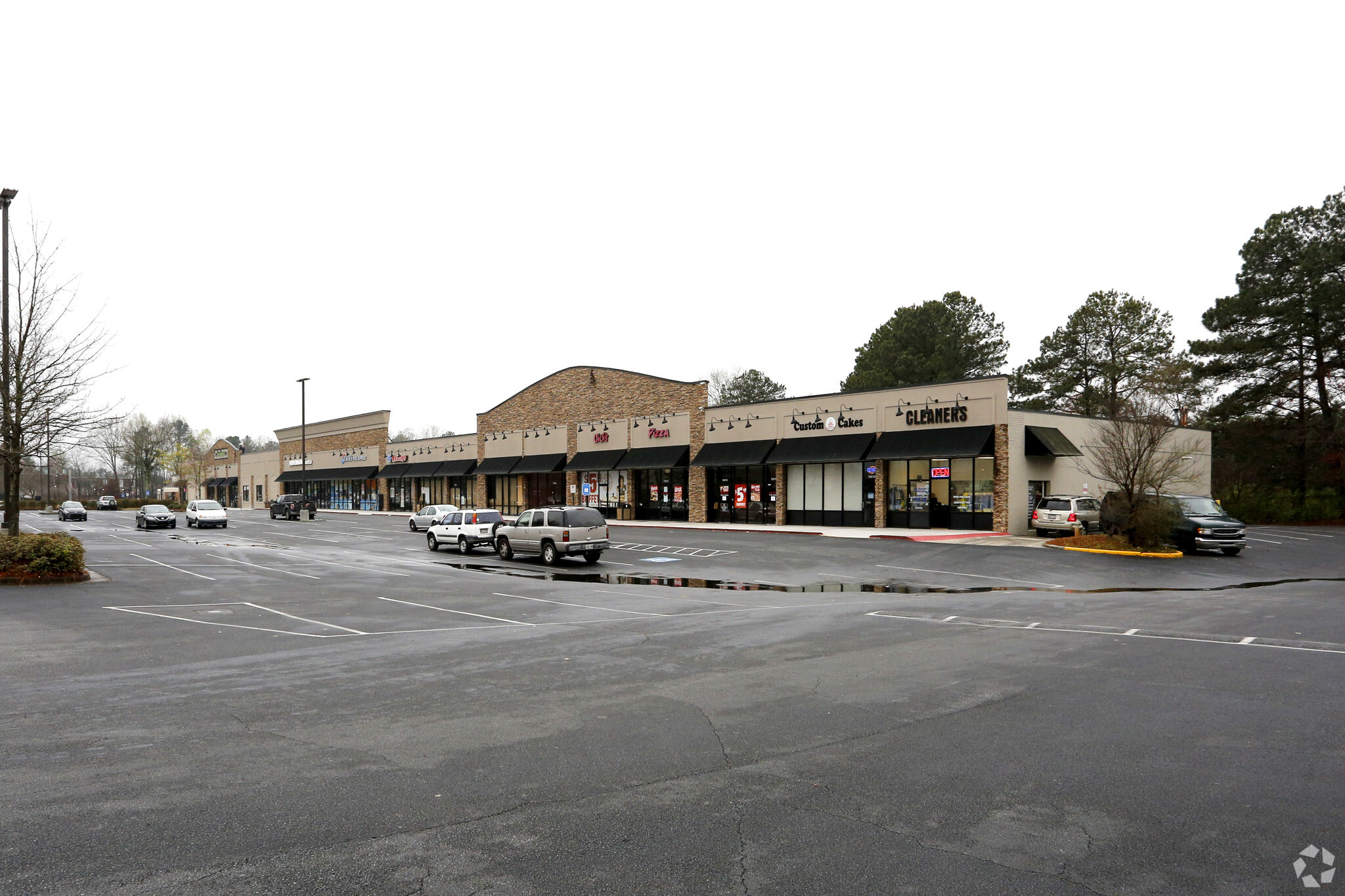 10488-10520 Alpharetta Hwy, Roswell, GA for lease Primary Photo- Image 1 of 3