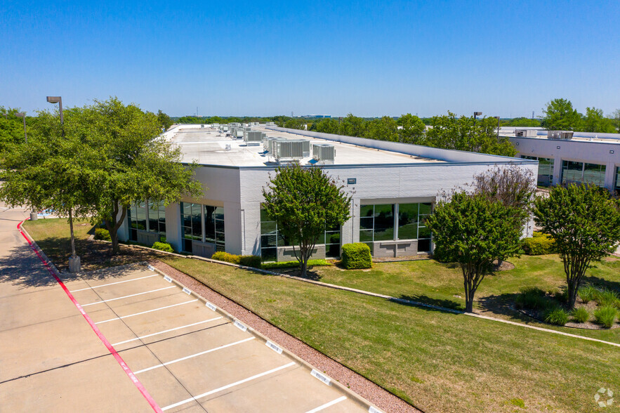 2240 Campbell Creek Blvd, Richardson, TX for lease - Building Photo - Image 2 of 7