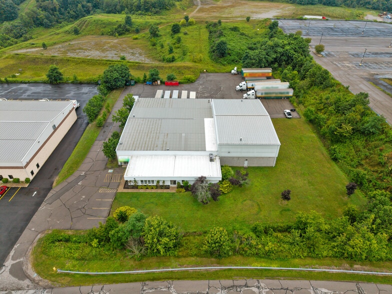 600 Corporation Dr, Aliquippa, PA for sale - Aerial - Image 3 of 11