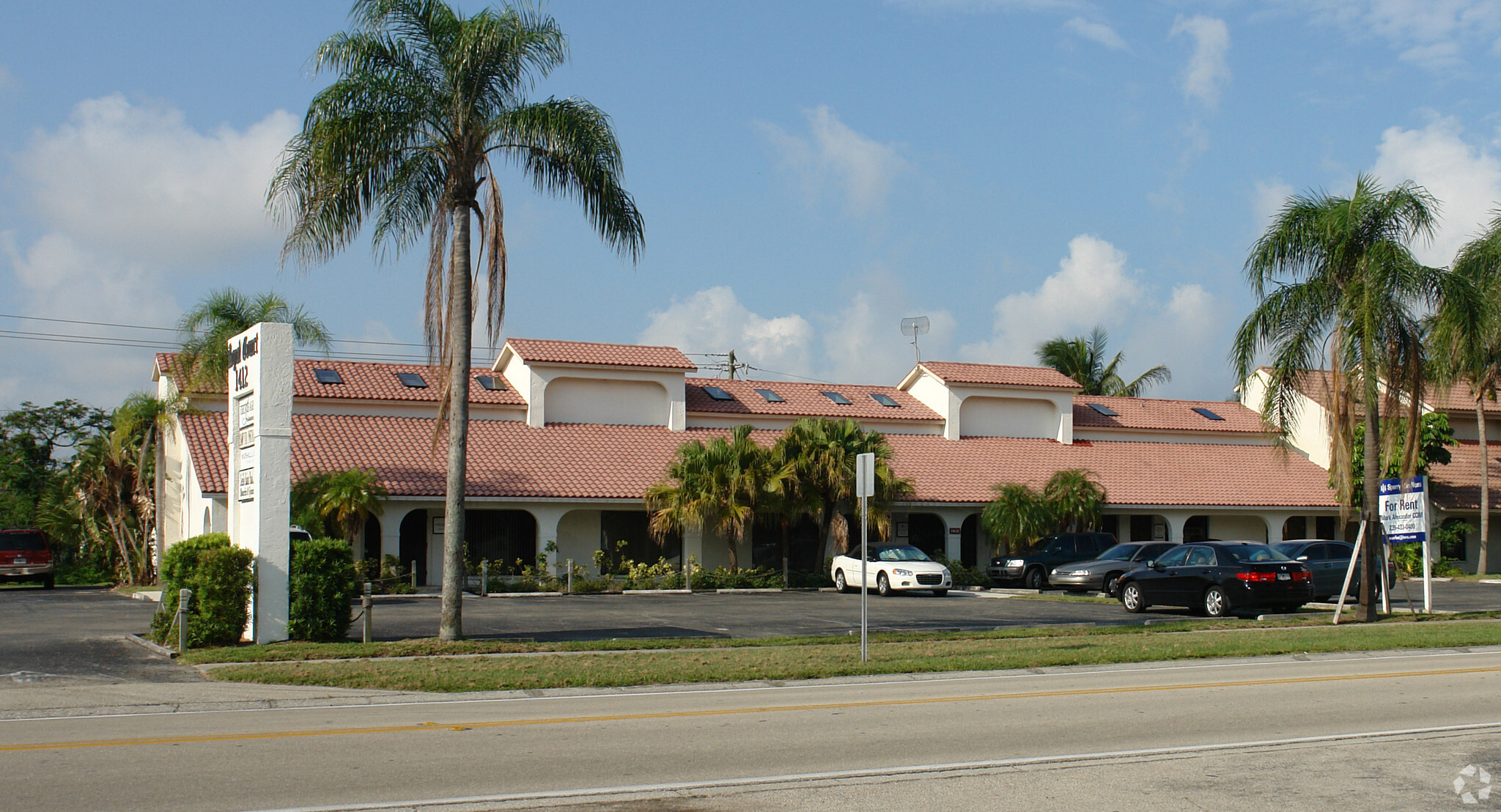 1412 Royal Palm Square Blvd, Fort Myers, FL 33919 | LoopNet.com