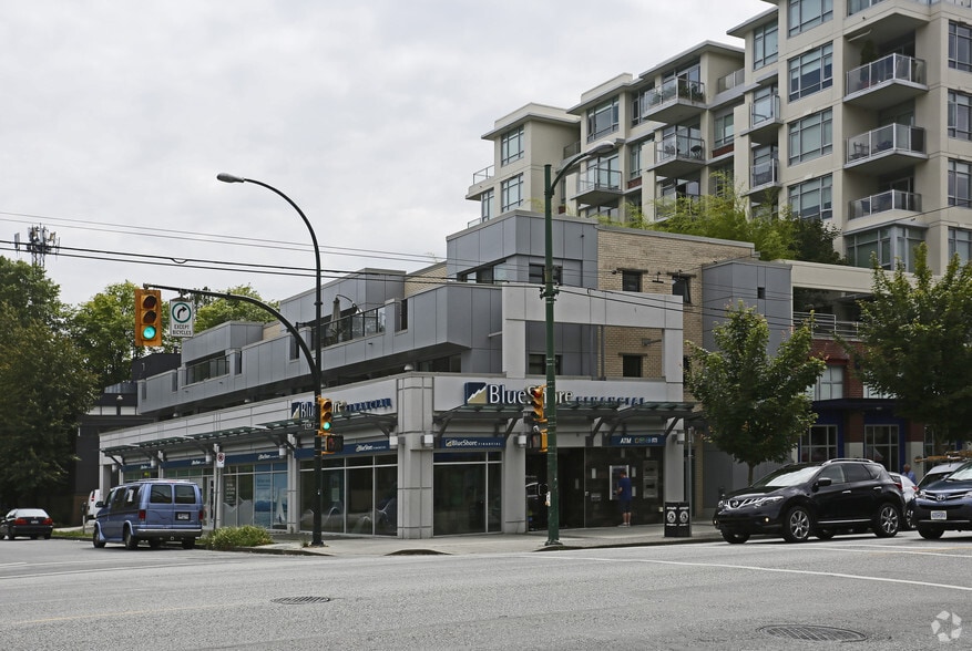 2212-2220 Broadway W, Vancouver, BC for sale - Primary Photo - Image 1 of 1