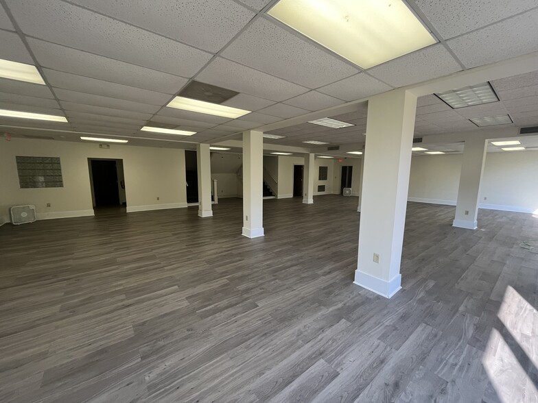 929 Chick Springs Rd, Taylors, SC for lease - Interior Photo - Image 3 of 23