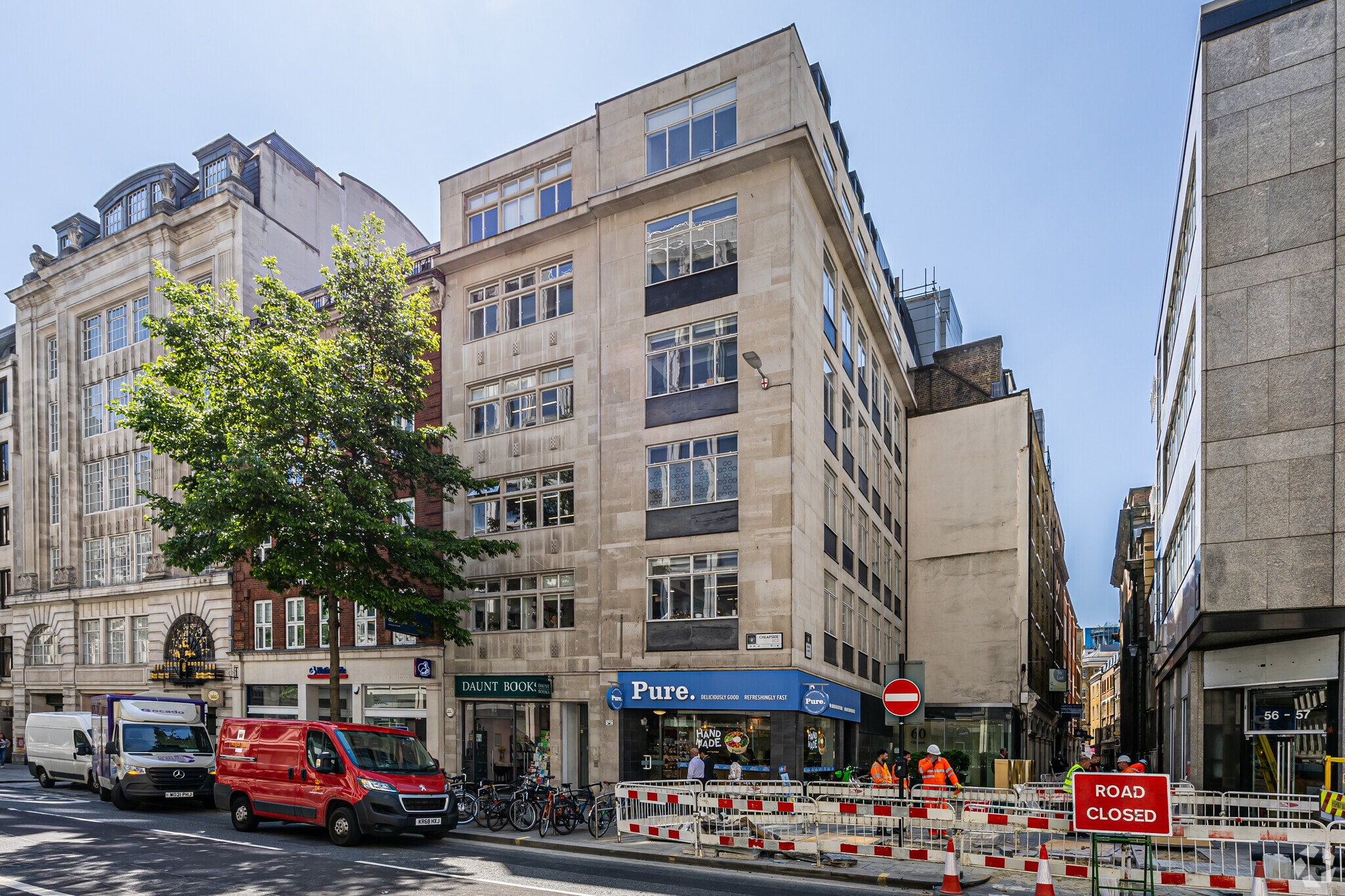 60-61 Cheapside, London for sale Primary Photo- Image 1 of 1
