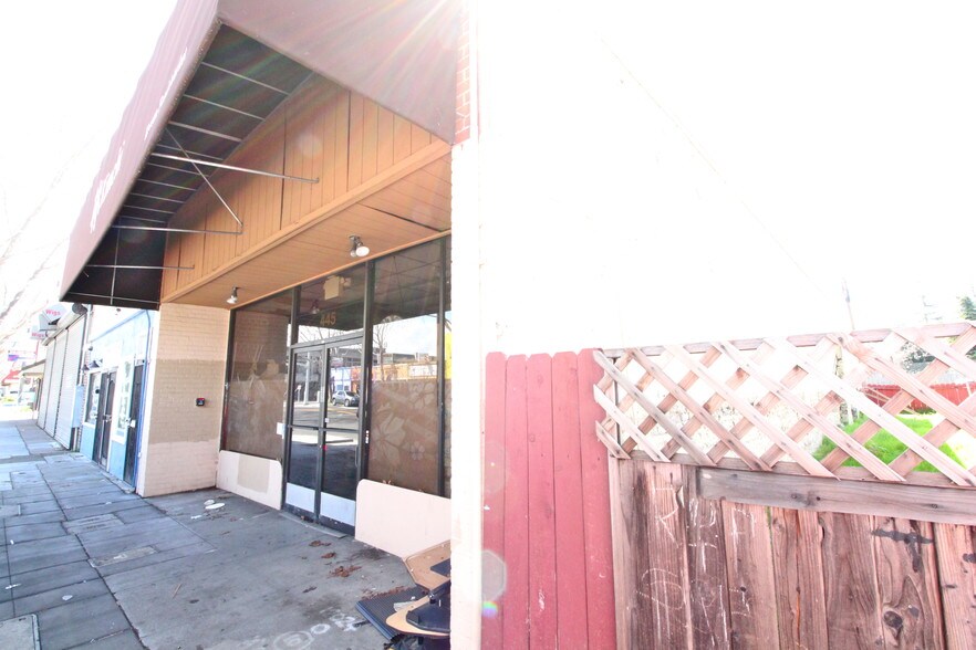 445 E 14th St San Leandro Ca 94577 Convenience Store Property
