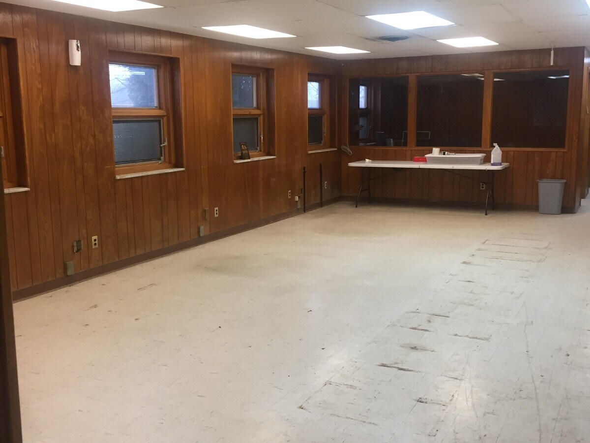 422 S Green Rd, South Euclid, OH 44121