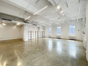 210 Eleventh Ave, New York, NY for lease Interior Photo- Image 1 of 4