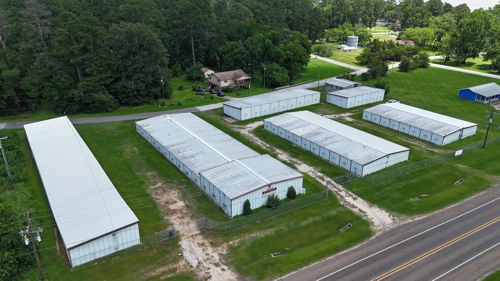 515 State Highway 156, Pointblank, TX for sale - Building Photo - Image 1 of 13