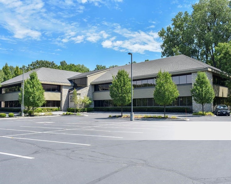 7650 Rivers Edge Dr, Columbus, OH for lease - Building Photo - Image 1 of 4