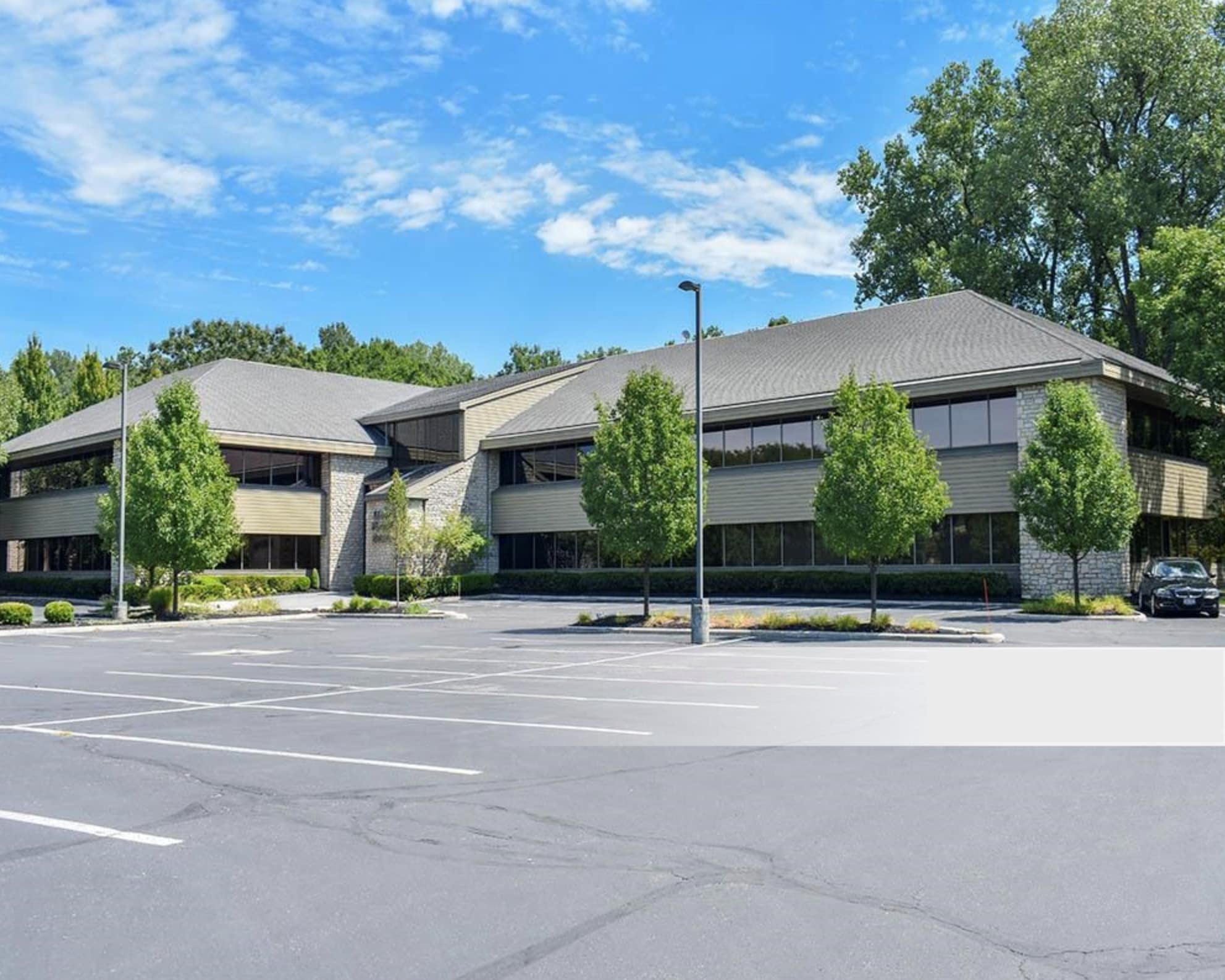 7650 Rivers Edge Dr, Columbus, OH for lease Building Photo- Image 1 of 5