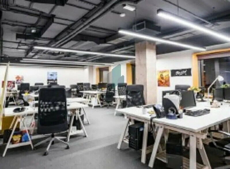 Flex in Groslay for sale - Building Photo - Image 1 of 5