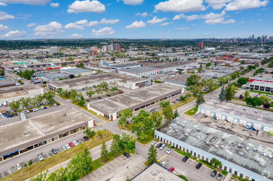6115 3rd St SE, Calgary, AB for lease - Aerial - Image 3 of 5