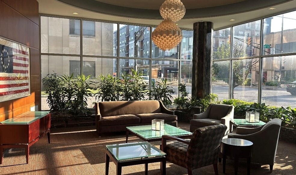 1776 N Meridian St, Indianapolis, IN for lease - Building Photo - Image 2 of 5