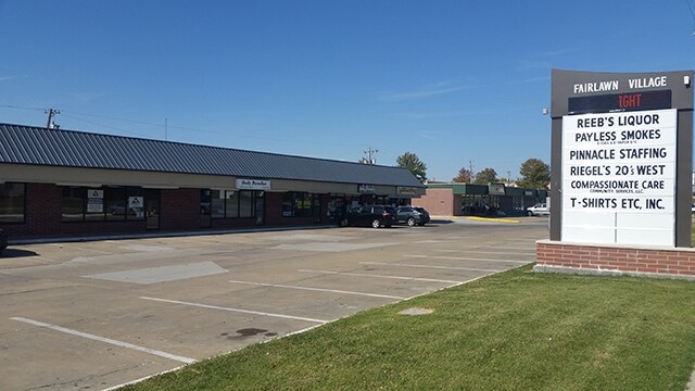 901 SW Fairlawn, Topeka, KS for sale Building Photo- Image 1 of 1