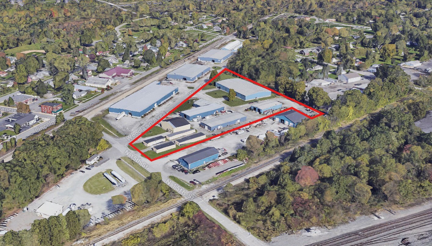 1499 Woodlawn Ave, Chesterton, IN for sale Primary Photo- Image 1 of 1