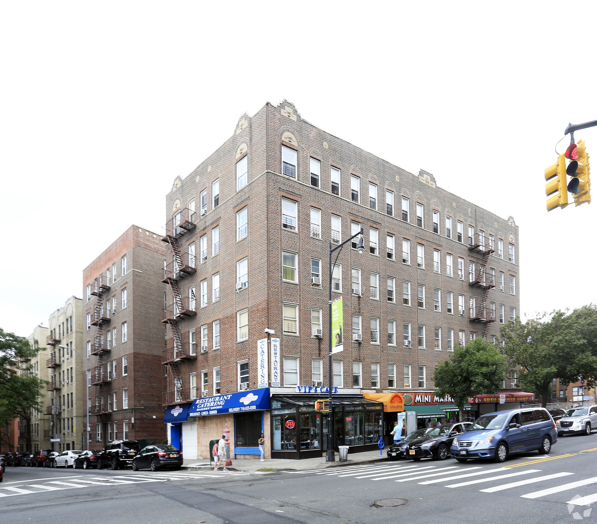 3504 Rochambeau Ave, Bronx, NY for sale Primary Photo- Image 1 of 1