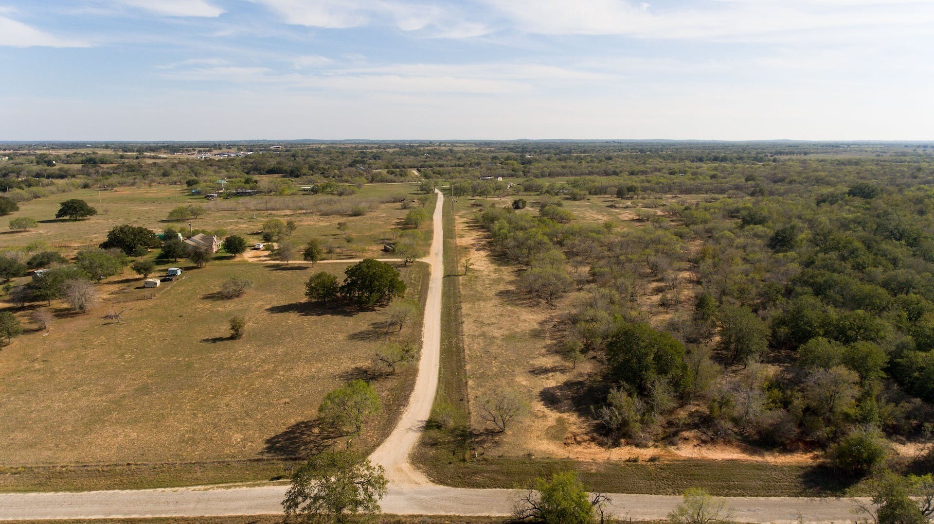 000 Roosevelt, Luling, TX 78648 Land for Sale