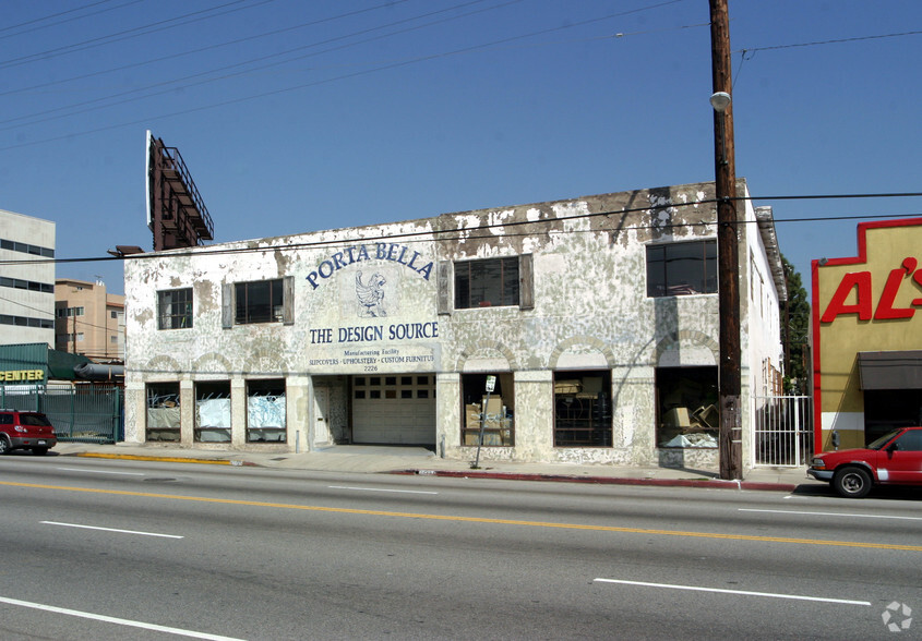 2226 S Sepulveda Blvd, Los Angeles, CA for sale - Building Photo - Image 2 of 2