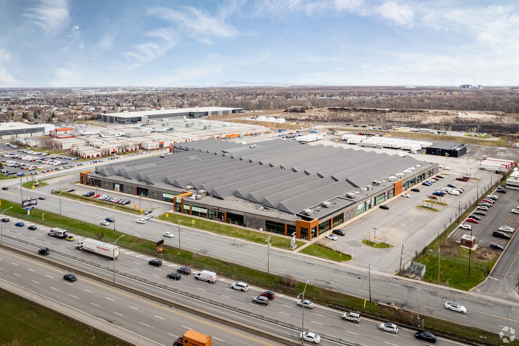 1078-1138 Boul Marie-Victorin, Longueuil, QC for lease Primary Photo- Image 1 of 6