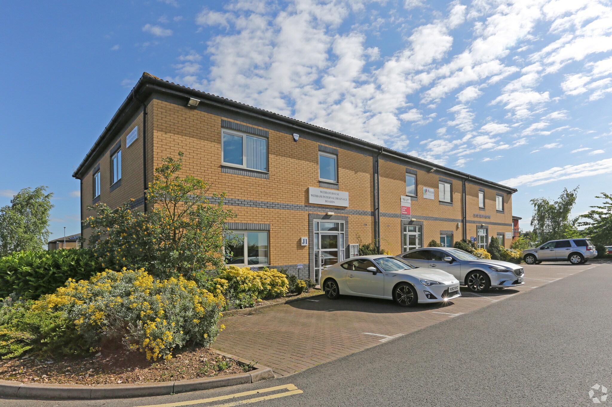 Weaver Rd, Lincoln for lease Primary Photo- Image 1 of 3